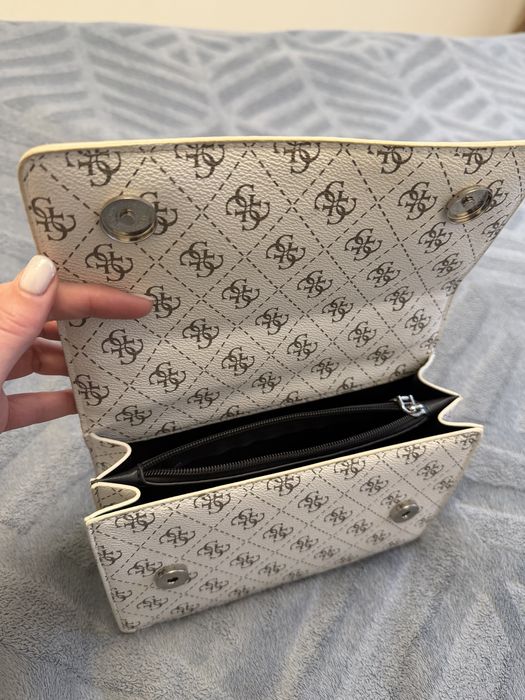 Сумка Guess жіноча