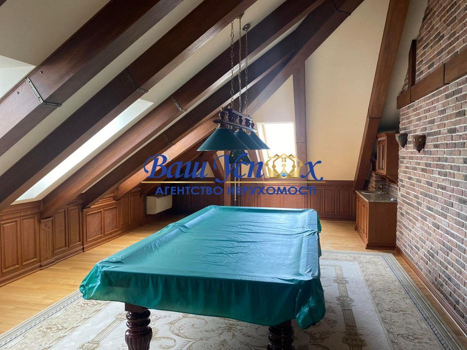 Аренда дома в центре Киева. Бот Сад. ул Добролюбова. Печерск