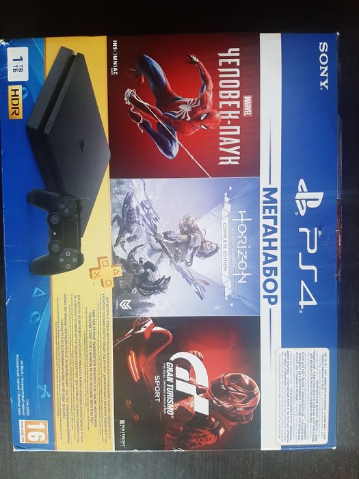 Sony PlayStation 4 1Tb + 4 гри