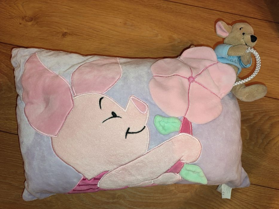 Poduszka Disney z Kubusia Puchatka
