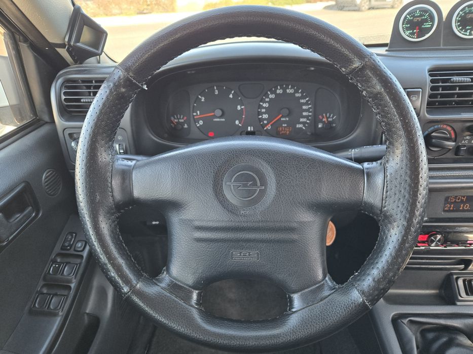 Opel forntera b 2.2 dti — photo 5