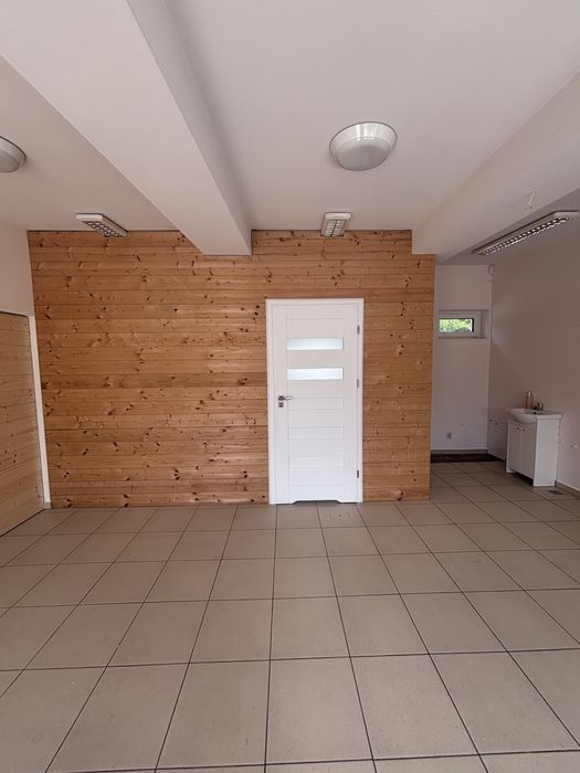 Wynajem pomieszczeń usługowo-handlowych, Jarzynowa 54 Łódź