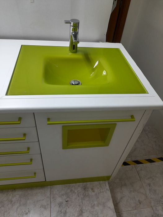 Movel clinica dentaria