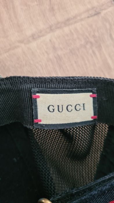 Czapka z daszkiem Gucci. Wąż. Czarna.