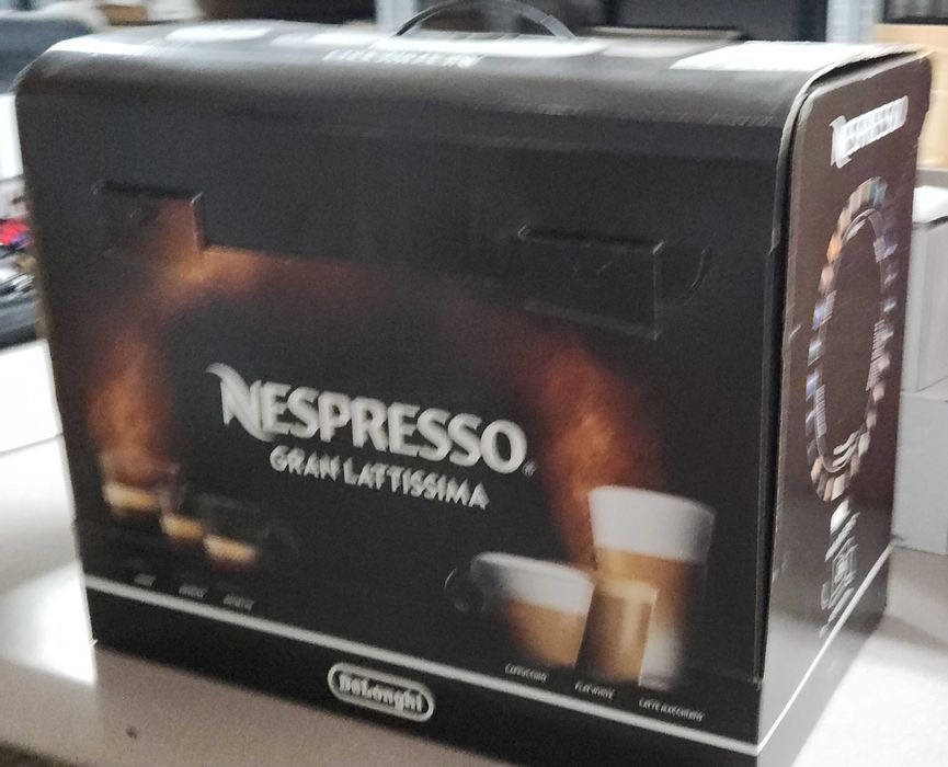 Maquina de café DeLonghi Gran Lattissima Sophisticated Darks