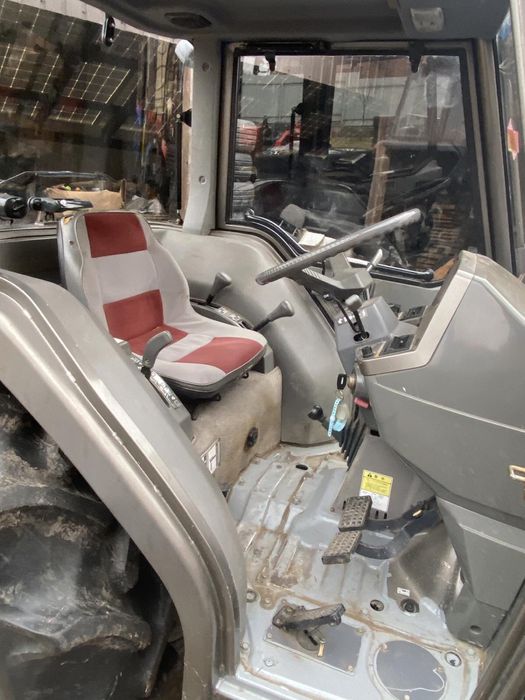 Ісекі Iseki трактор Японія