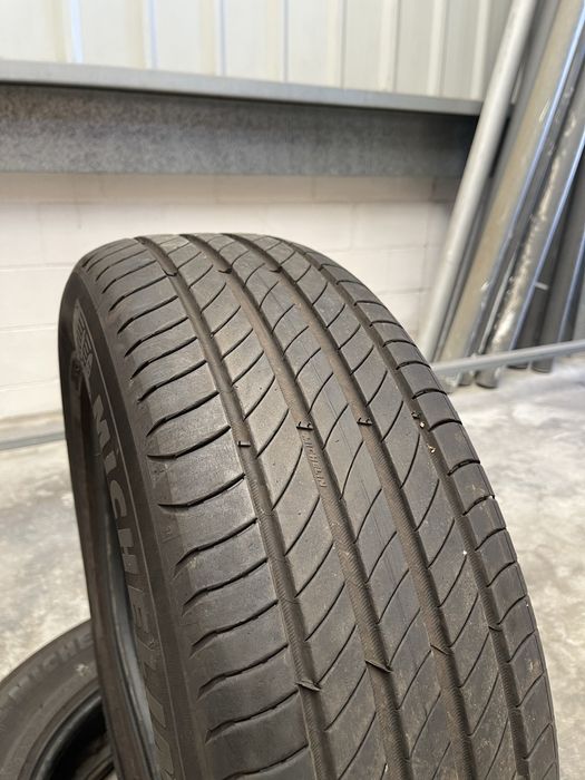 Pneus semi-novos & Novos