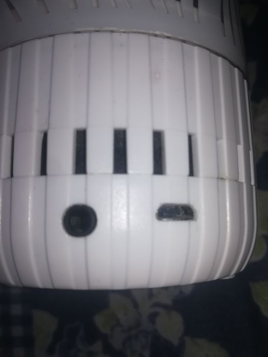 Coluna portátil de som