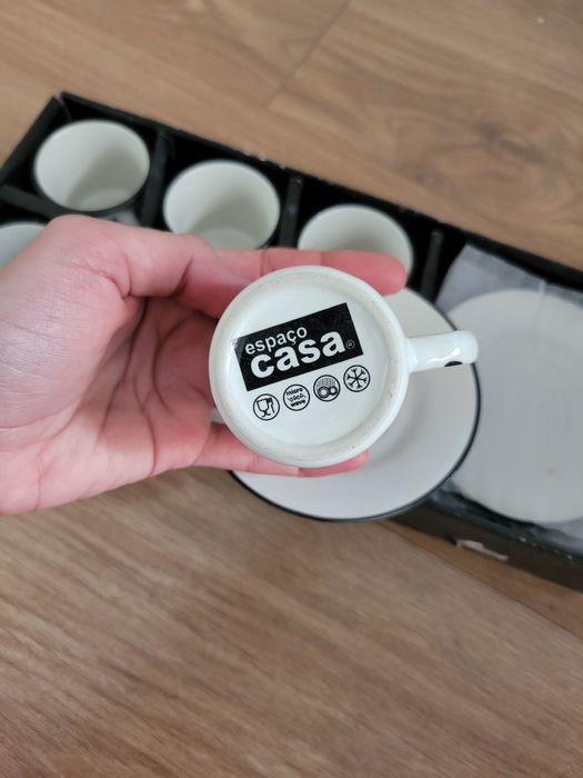 Conjunto de 6 canecas para café com pratos