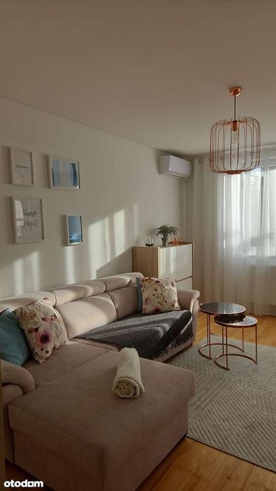 Dwa zarabiające apartamenty 600 m. do morza w Jastrzębiej Górze.