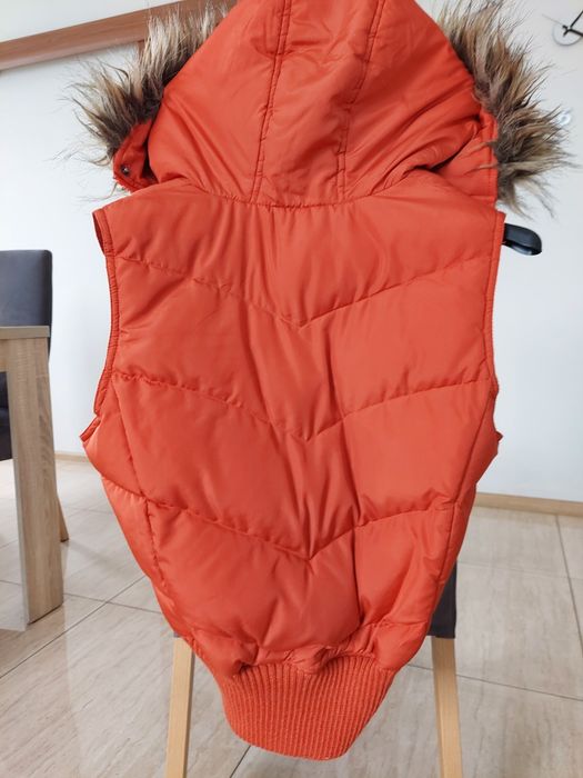 Sprzedam bezrękawnik puchowy Clockhouse!