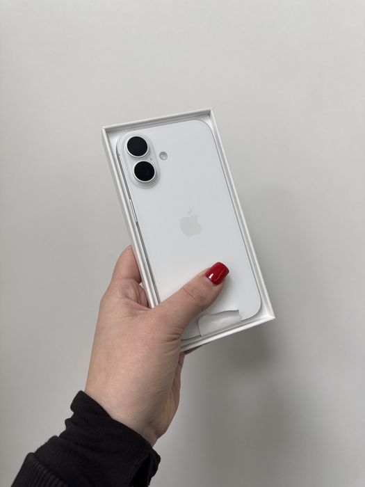 Iphone 17 white 255gb 100%