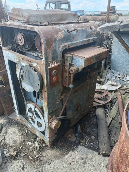 Продам станки деревообробні