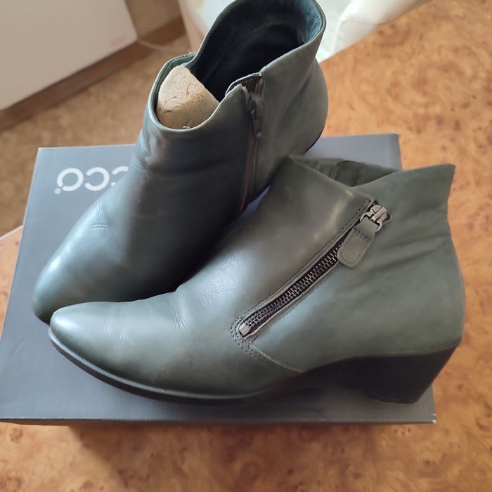 Женские ботинки полусапожки ECCO