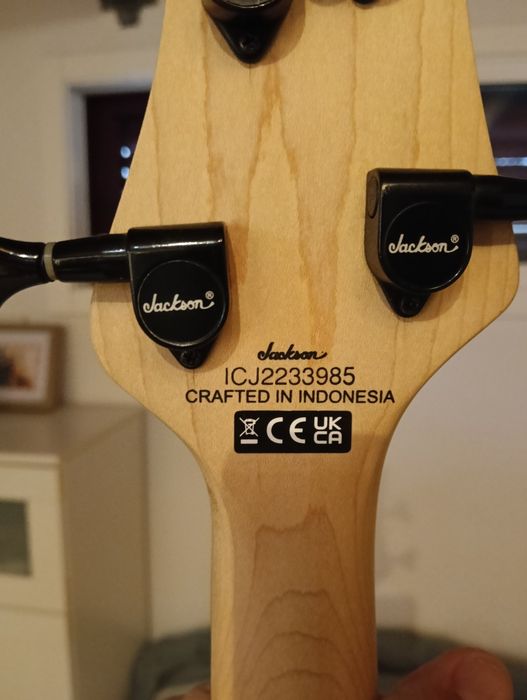 Jackson JS 2-Concert Bass