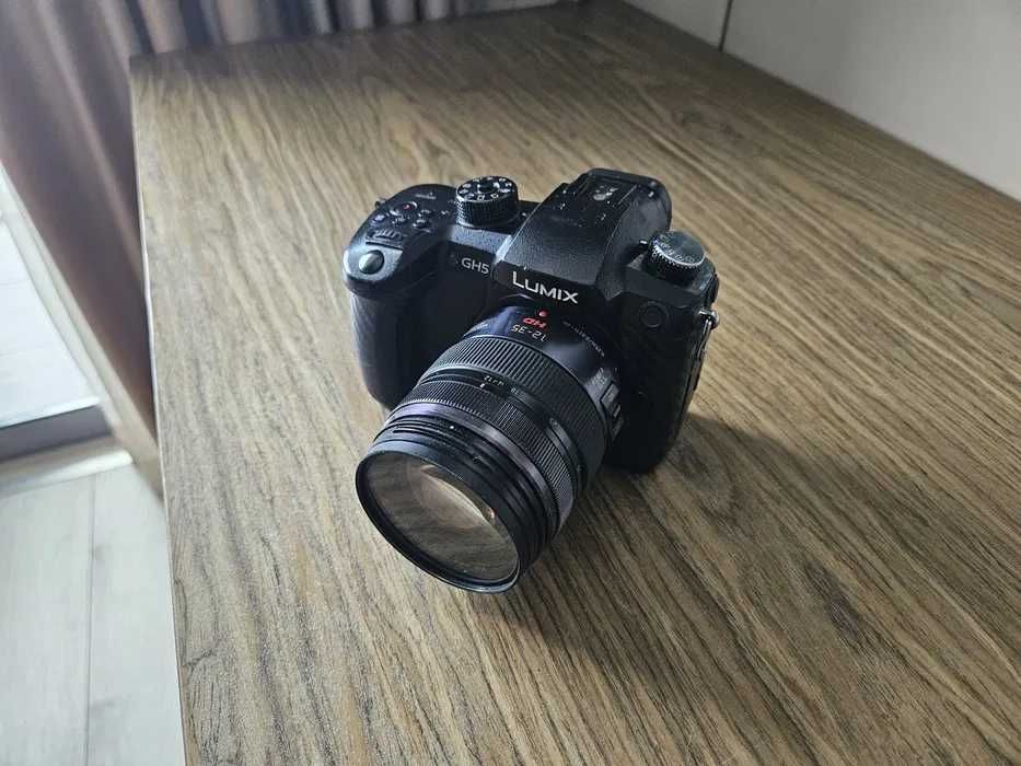 GH5 Lumix G 25 mm f/1.7 ASPH SanDisk Extreme Pro 128 GB V30 Viltrox EF