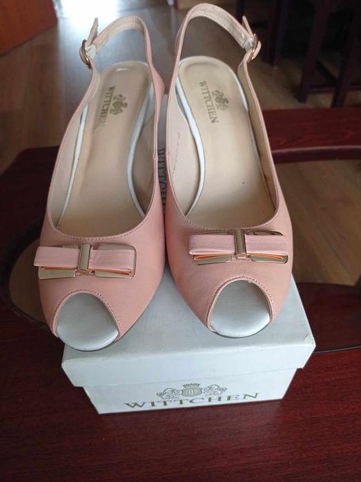 Śliczne skórzane sandały Wittchen