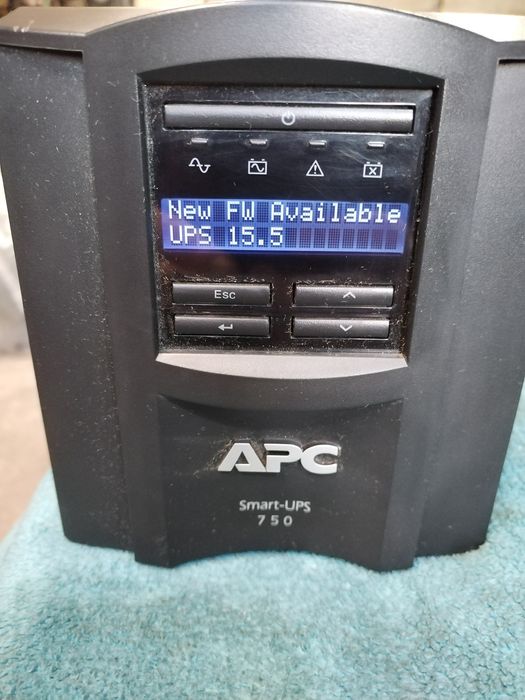 Пристрій безперебійного живлення