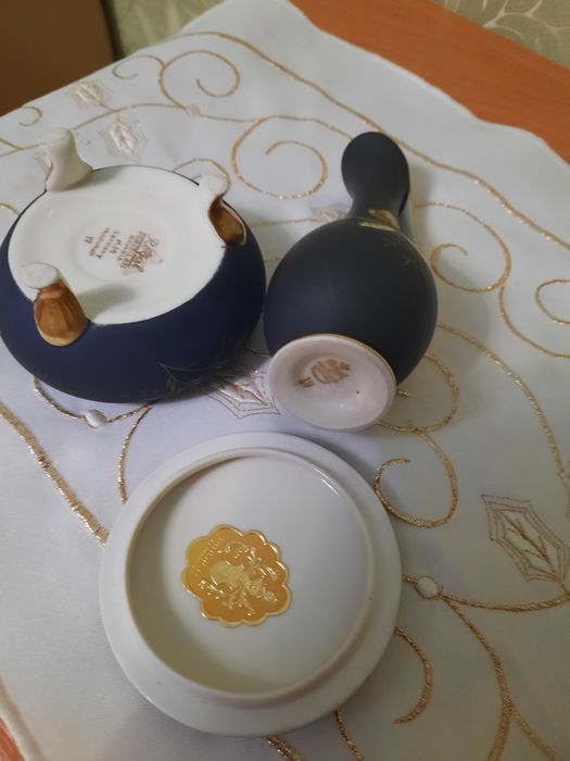 Продам старинные вазочки