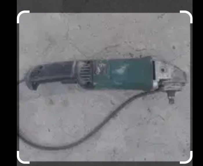 Продам не рабочую болгарку (180) производства германия,подлежит ремонт