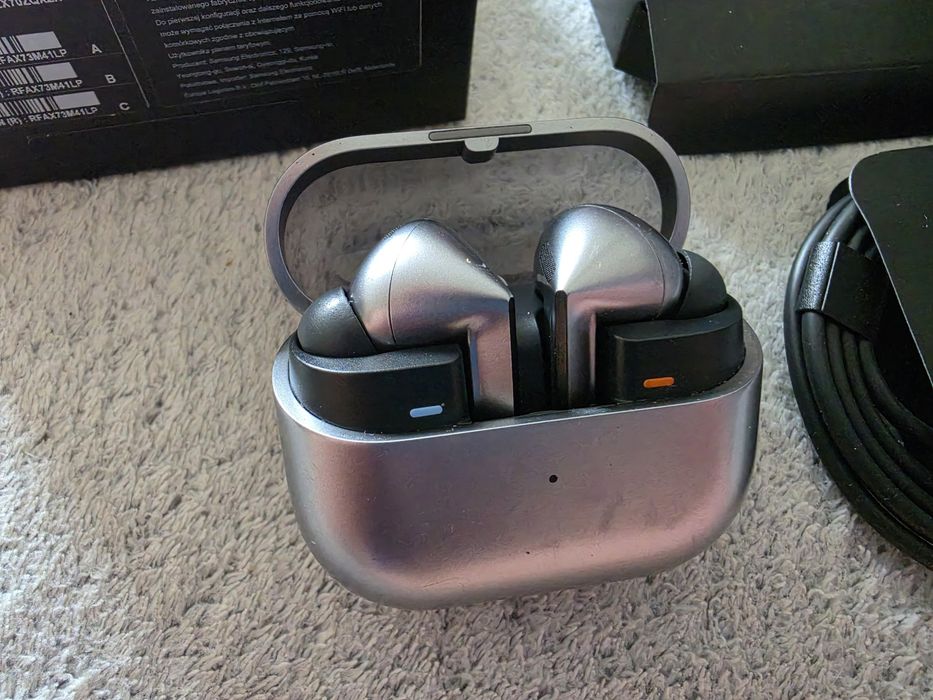 Samsung Galaxy Buds 3 Pro srebrne