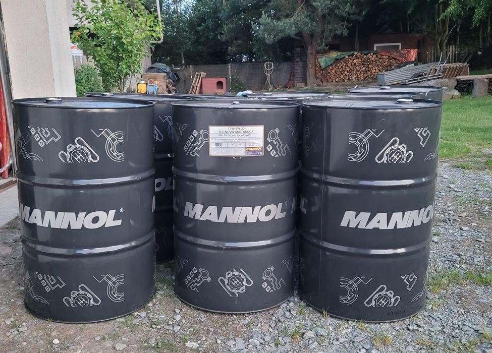 Beczki 200L metalowe