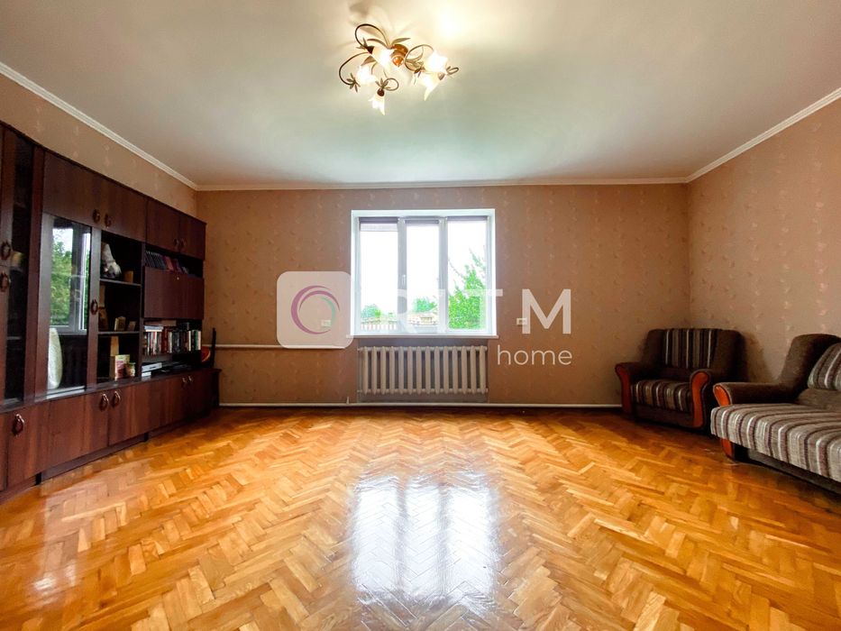 Продаж будинку з усіма зручностями в районі вул. Львівської