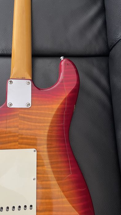 Fender strat MIJ fotoflame de 94