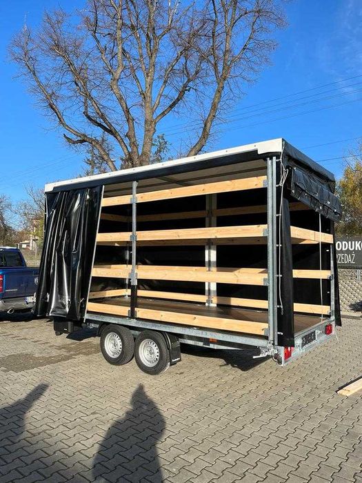 Pomoc drogowa holowanie laweta