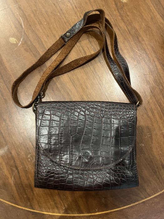 Bolsa a tiracolo em pele