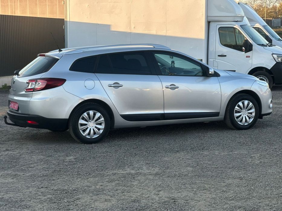 Renault Megan 2009 1.6мпі