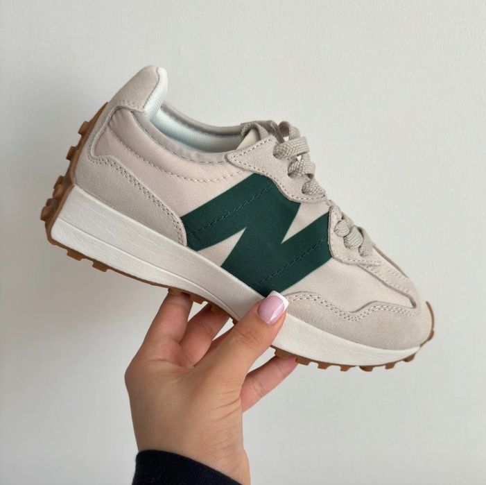 Кросівки New Balance 327