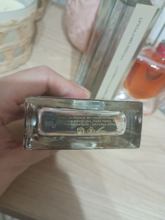 Juliette Has a Gun Oil Fiction