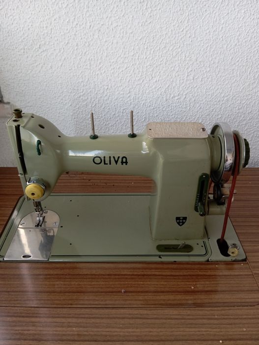 Vendo Máquina de coser