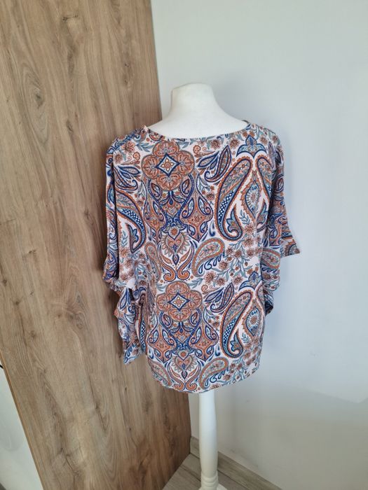 Nowa koszulka w orientalny stylu rozmiar L/40