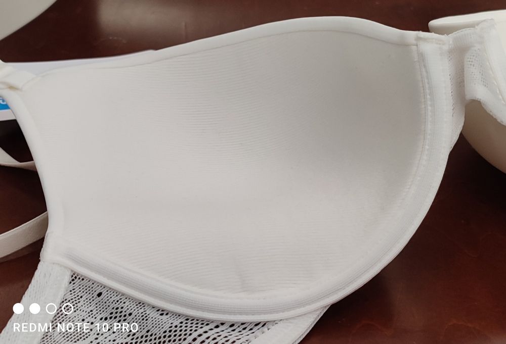 Biustonosz Sloggi push-up 70C.  0200