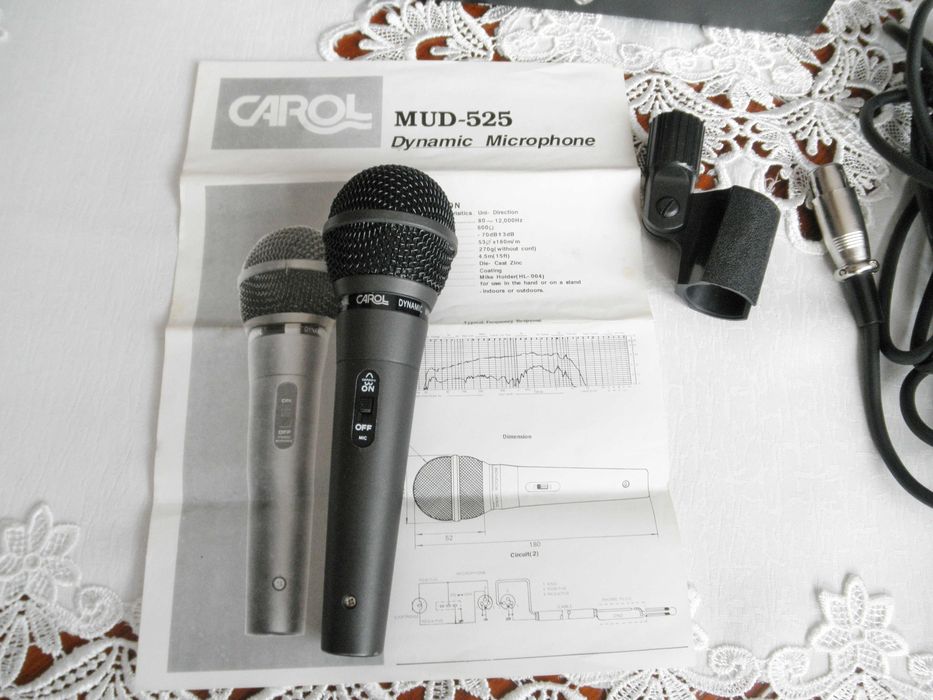 Mikrofon dynamiczny CAROL MUD- 525 . Wokalny . Stan BDB.