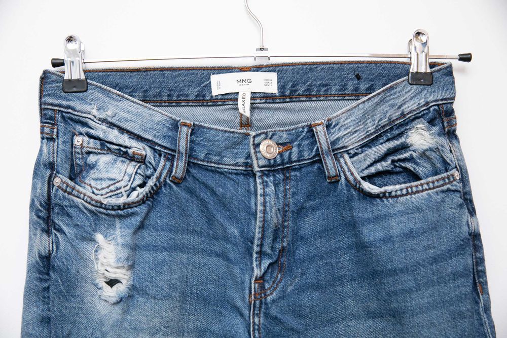 Mango jeansy iconic relaxed boyfriend mom proste straight