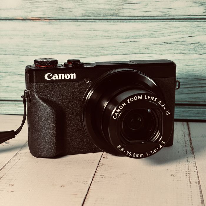 Canon G7X Mark III