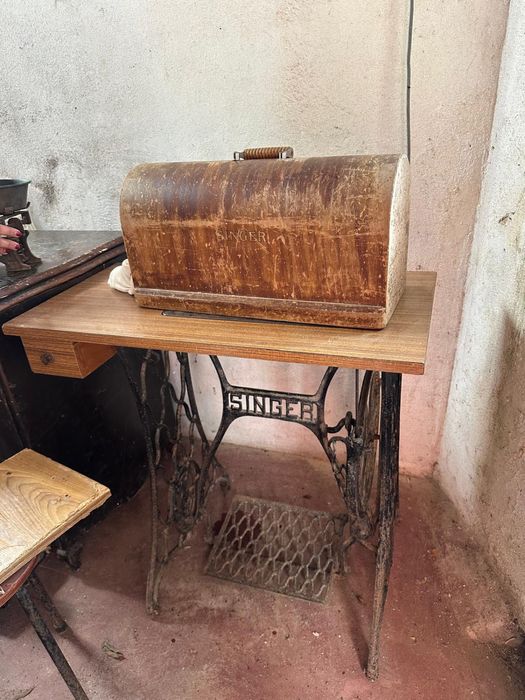 Maquina costura singer