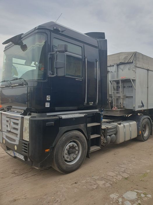 Renault Magnum 2007 та самоскид напівпричіп STAS