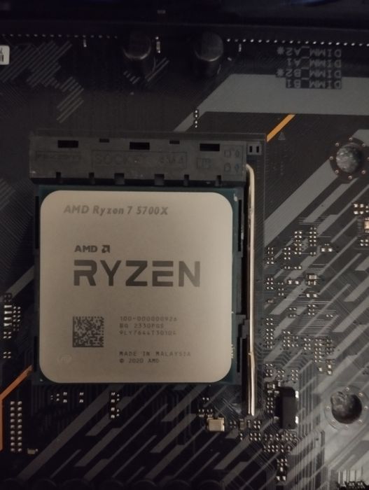 комплект Asus TUF GAMING X570-PLUS (WI-FI),Ryzen 7 5700x, 32gb GSkill.