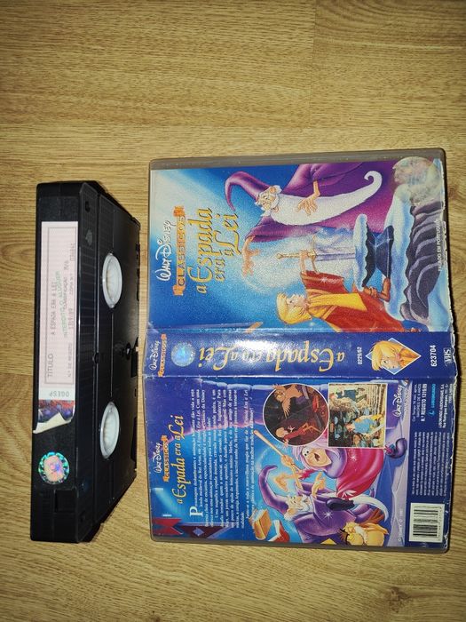 Cassette VHS Walt Disney Clássicos A Espada era a Lei