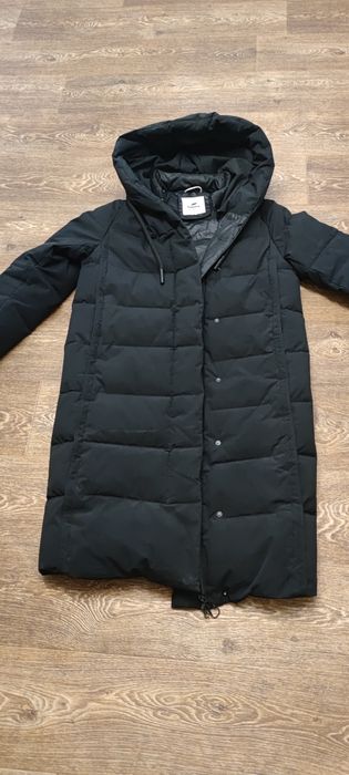 Пуховик зимний женский