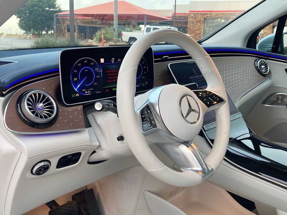 Mercedes-Benz EQE 350+ SUV 2025