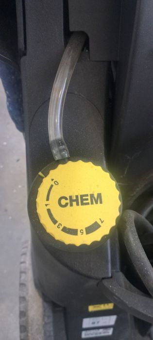 Продам KARCHER Professional HD 10/21-4S