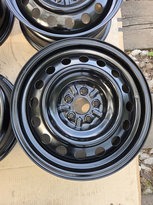 felgi stalowe 16" 5x100 6,5x16 ET 45 TOYOTA AVENSIS PRIUS URBAN