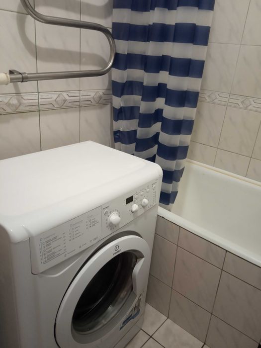 1-комн. квартира, просп. Голосеевский, 5 мин. - ст.м. "Демеевская"