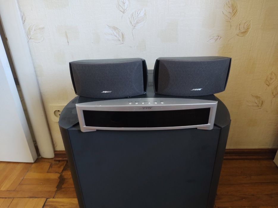Мультимедіа BOSE DVD/CD 2+1
