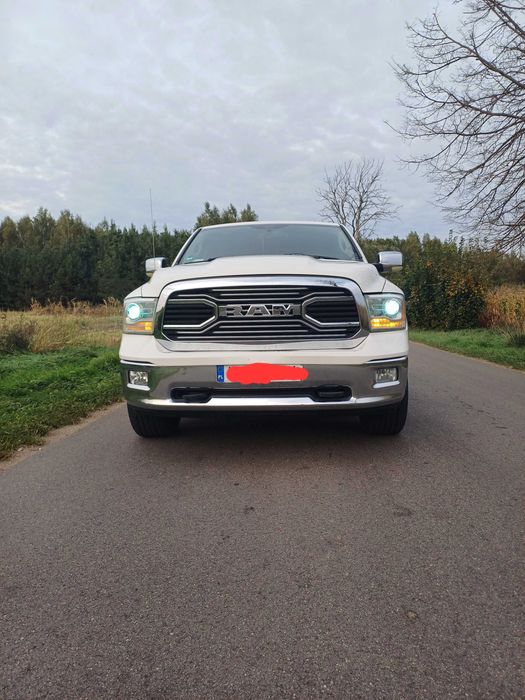 Dodge Ram Laramie 5.7Hemi + LPG